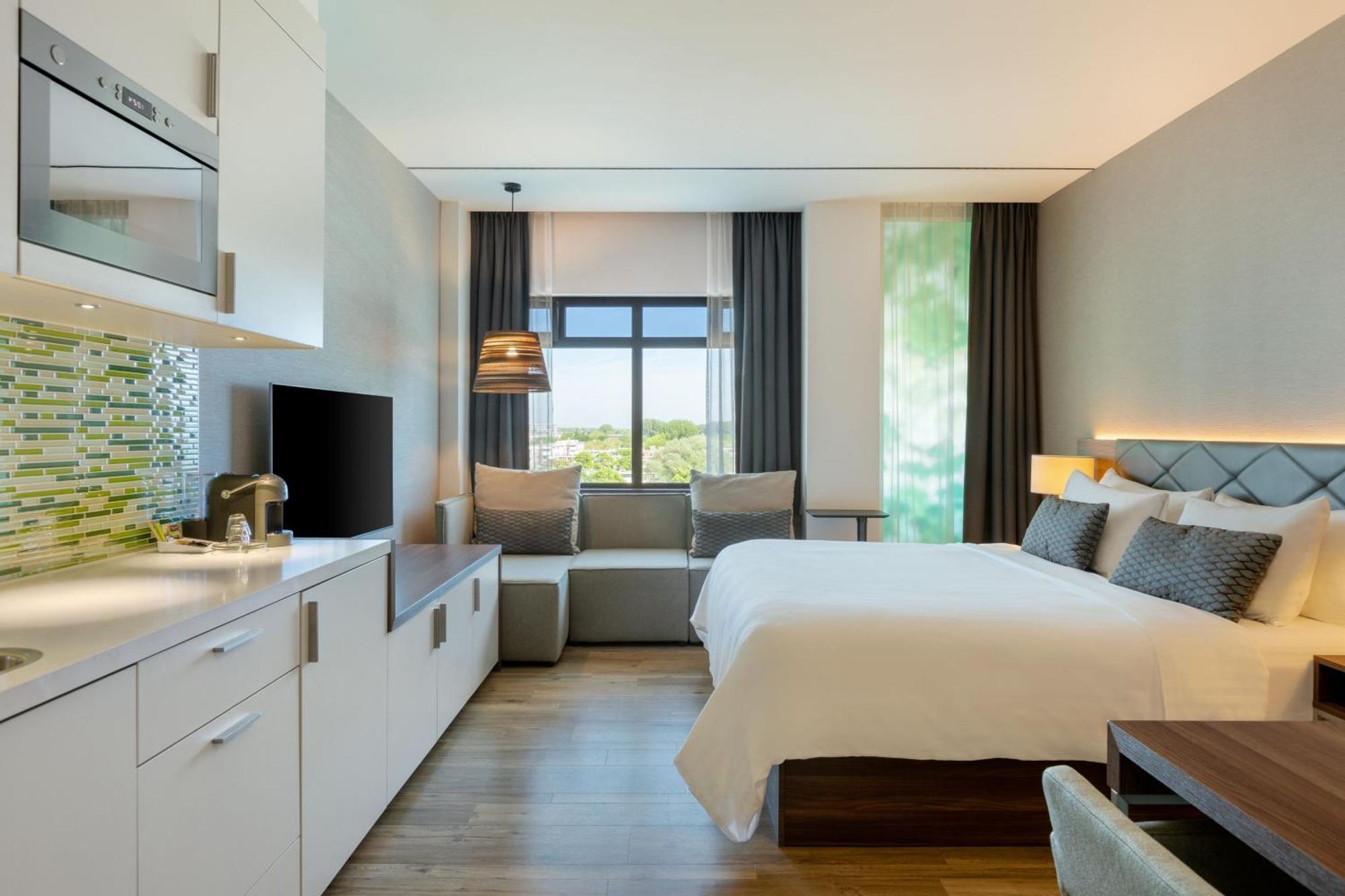 Element Amsterdam Hotel Bagian luar foto
