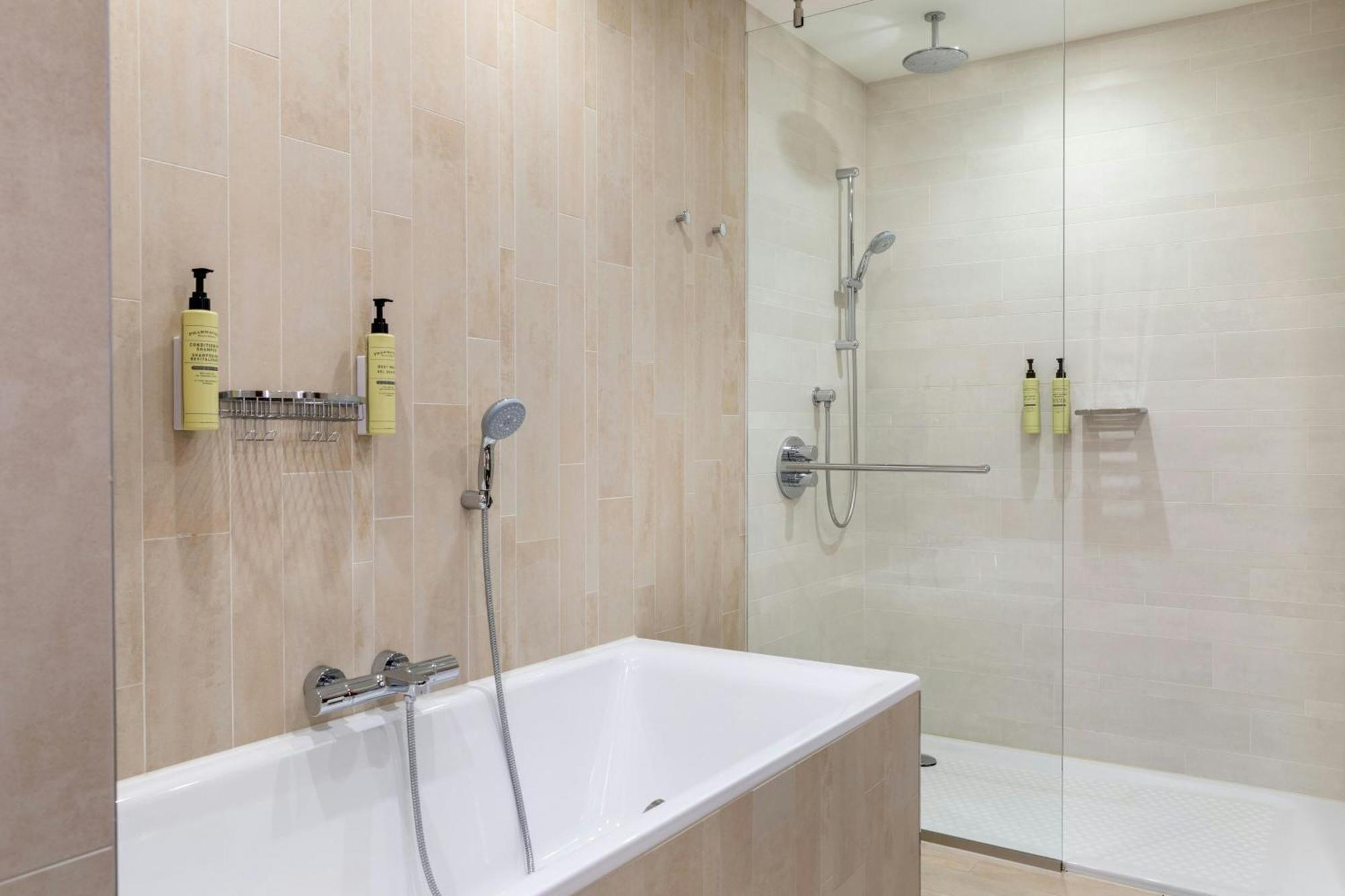Element Amsterdam Hotel Bagian luar foto